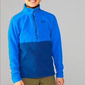 Worn once REI fleece half zip in xxs/ 4-5 T. Perfect condition
